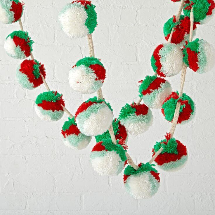 Garland from pompons