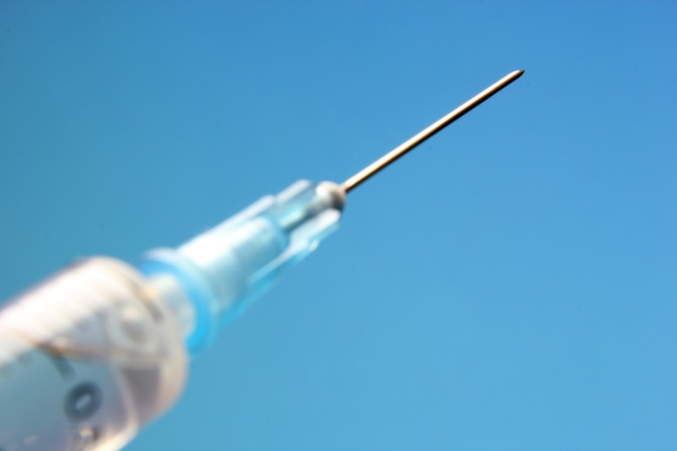Использование короткой иглы для инъекции может стать причиной появления шишки в месте укола