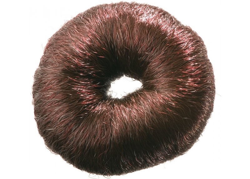 Roller yang terbuat dari rambut buatan seperti itu akan memberikan volume visual bahkan bundel dengan rambut pendek