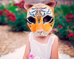 Tiger papirnata maska \u200b\u200bna glavi z lastnimi rokami: navodila, predloge