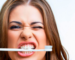 Ερμηνεία ονείρου - Γιατί τα όνειρα να βουρτσίζετε τα δόντια σας με την οδοντόβουρτσα και την πάστα, με το αίμα, το βρώμικο βούρτσα κάποιου άλλου, ένα άλλο άτομο, το παιδί, με έναν γνωστό άνθρωπο, βουρτσίζοντας τα δόντια σας στον οδοντίατρο: νόημα και ερμηνεία του ύπνου