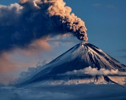 Σε ποιες περιοχές του πλανήτη μας είναι η μεγαλύτερη συγκέντρωση των ηφαιστείων, πώς σχηματίζονται τα ηφαίστεια, τι υπάρχουν, σεισμοσυσκευές ζώνες: μια σύντομη περιγραφή, φωτογραφία