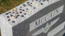 Zakaj je treba zaobiti otroške grobove na pokopališču: Znaki