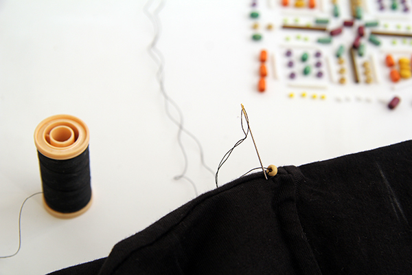 How to embroider with beads: work process