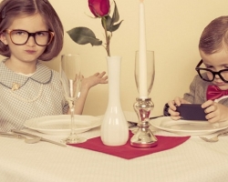 Rules of etiquette for children: visiting, at the table, in the family, at school, in the theater, behavior on the street, in public places. At what age should I start learning to speech etiquette, telephone, rules of good tone, communication, politeness?