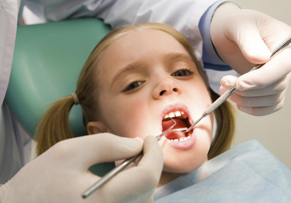 Неправильный прикус у ребенка в 3 года выявит ортодонт