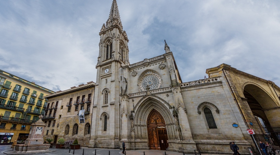 Katedral Gotik Santiago, Bilbao, Spanyol