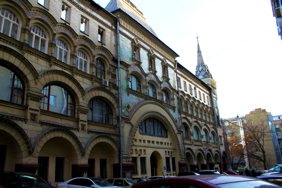 Tverskaya Street, casa 6, edificio 6. Compuesto Savinskoye. Las vistas de Moscú