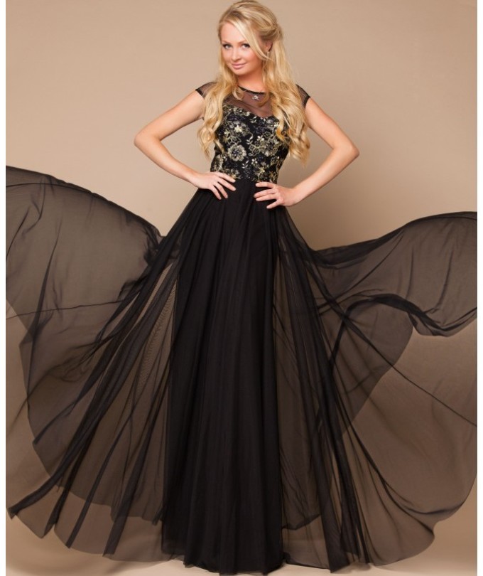 Luxurious dress with a black skirt