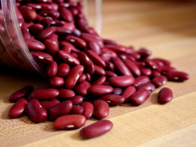 How and how much to cook red beans in a pan, slow cooker, an ambulance: instructions. Is it possible and how to cook red beans without soaking?