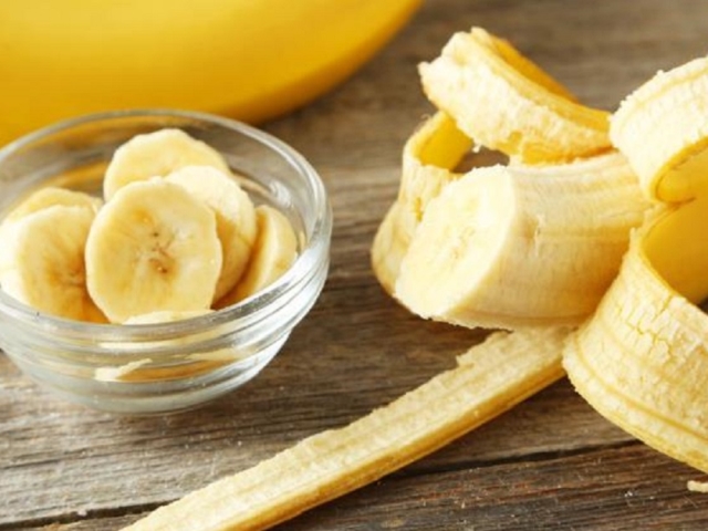 Чем бананы полезны для здоровья? Можно ли лечиться бананами и от чего?