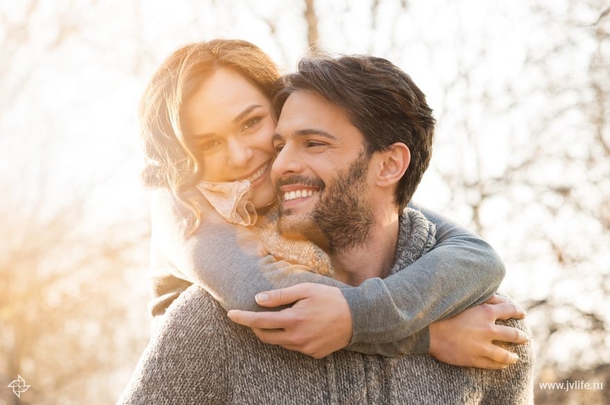 Battute divertenti per rallegrare la ragazza