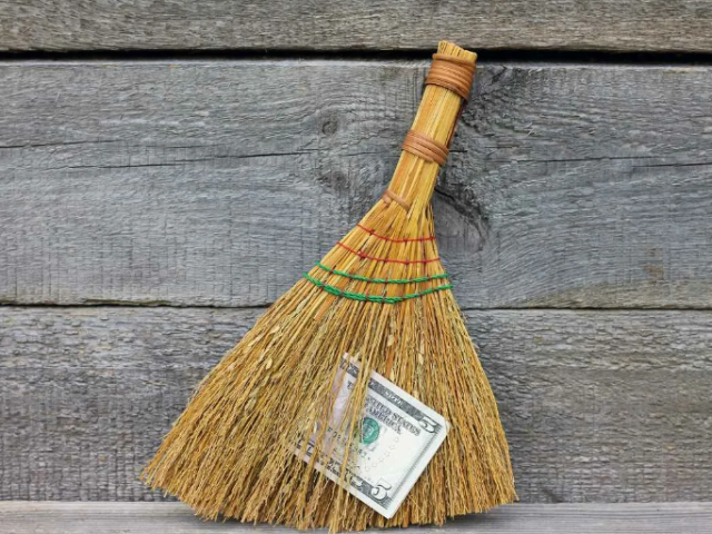 When and how to buy a broom for prosperity in the house: signs, what should be done? What to do with garbage, damp with a new broom?