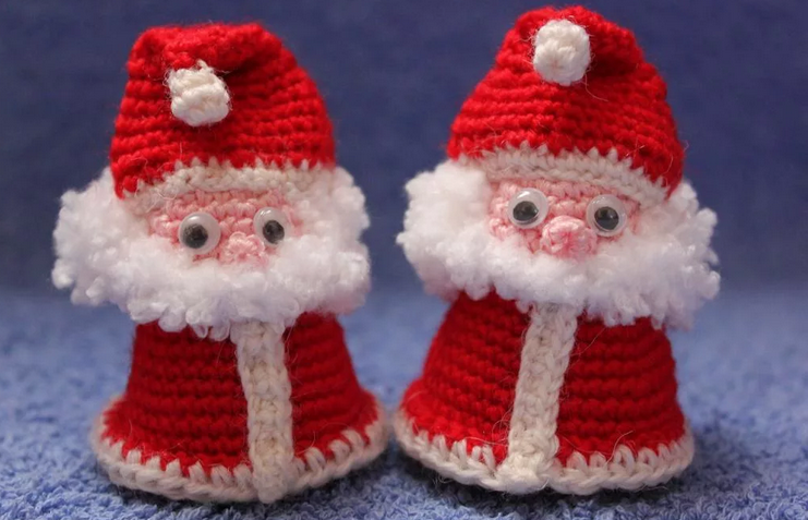 Knitted Santa Claus and Snow Maiden