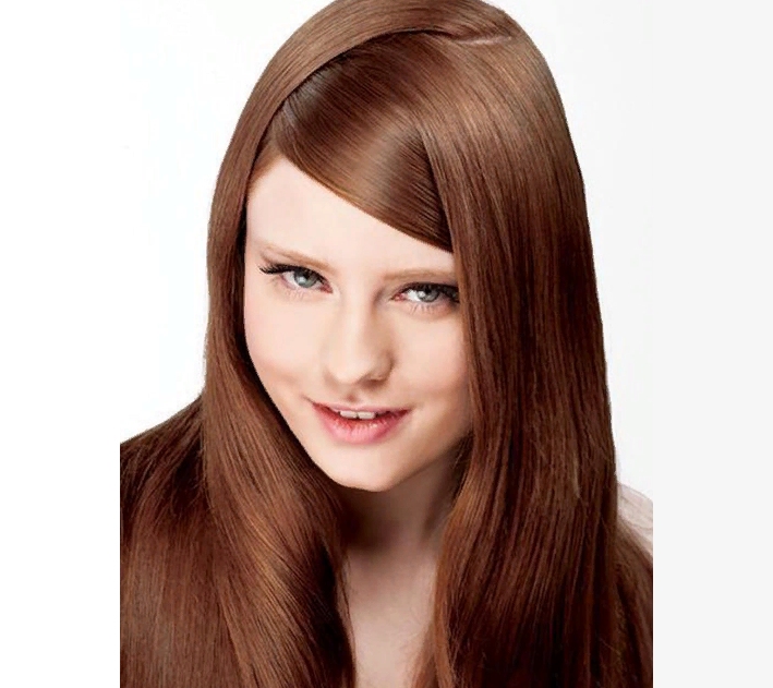 Светлокожим девушкам нужно быть осторожными с выбором коричневого цвета волос