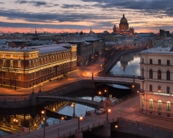 White nights in St. Petersburg: what is it and how they look? Where do white nights come from: a scientific explanation. When are there white nights in St. Petersburg? What events take place in St. Petersburg during white nights? Where in St. Petersburg can you take a walk during the period of white nights?