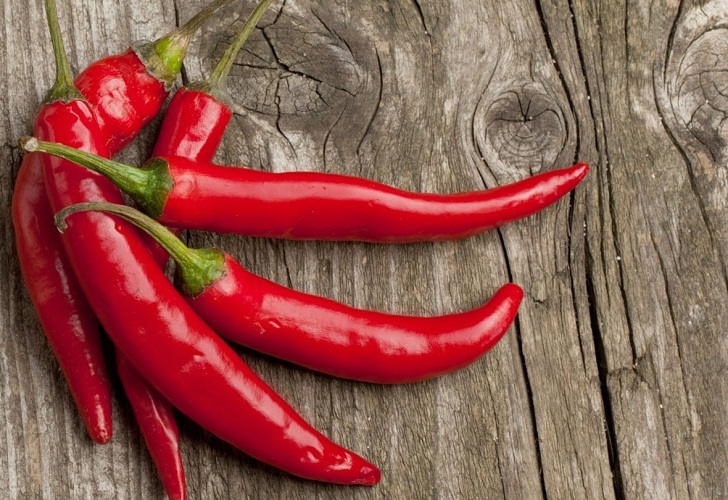 Burning pepper - an excellent metabolic stimulator