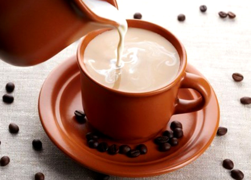 The benefits and harm of milk coffee