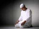 Μπορεί ένας μουσουλμάνος να υποστηρίξει στο Ισλάμ με γονείς, πρεσβύτερους, σύζυγο, σύζυγο;