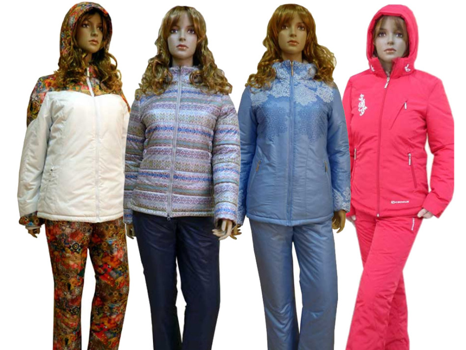 Winter women's tracksuits on mannequins