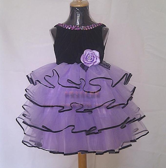 Baby dress with a lush skirt