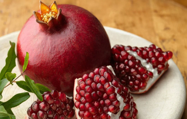 Granatna jabolka: Pomaga, če analize označujejo črevesne zajedavce