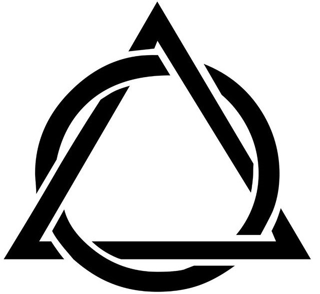 Эскиз для тату в виде треугольника в круге