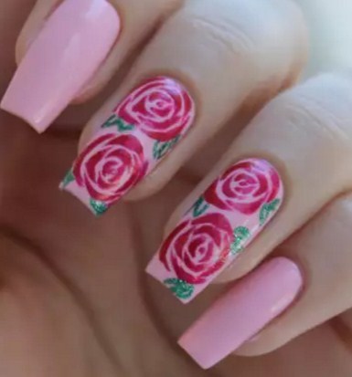 Roses on the nails