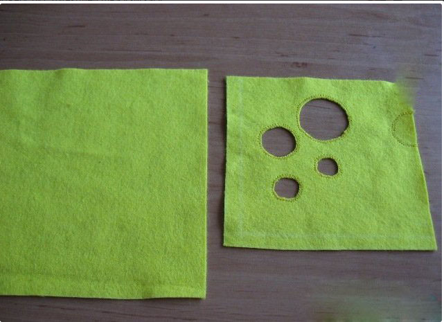 Developing book for the smallest with their own hands from felt: Step 6