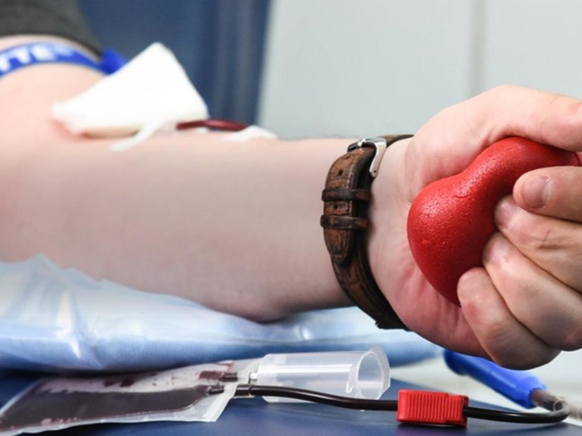 Почему с татуировкой на теле нельзя быть донором крови?