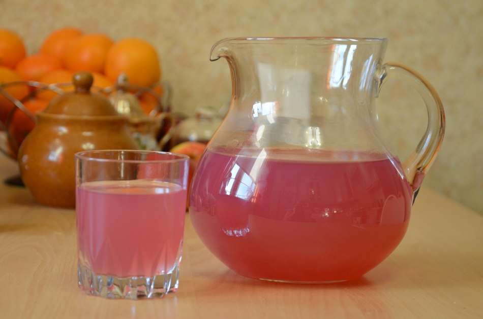 Jelly - a useful drink