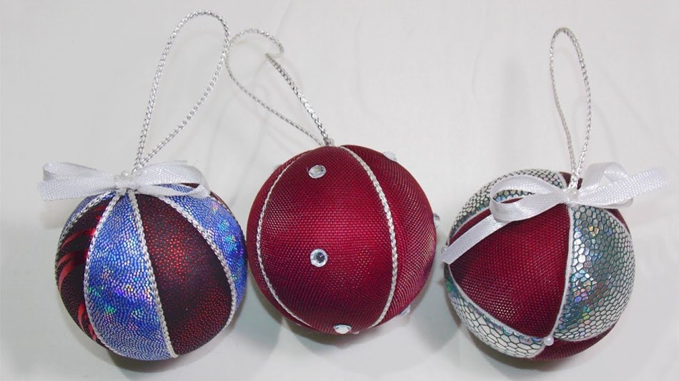Ideas of beautiful New Year's balls