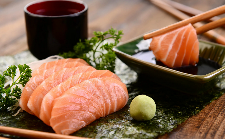 Употребление сырой рыбы в пищу грозит заражением гельминтозом