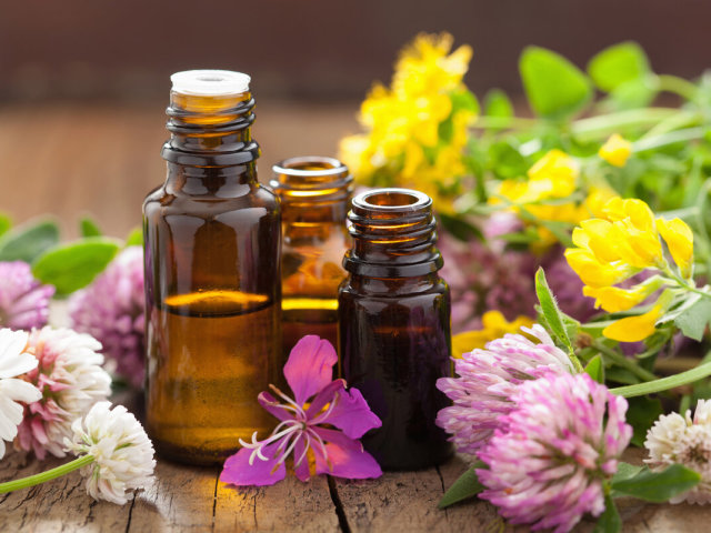 Essential oils attracting love and happiness