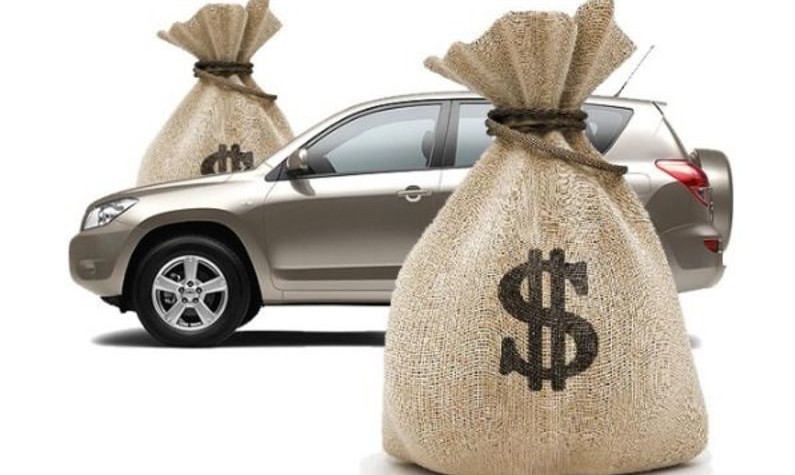 Comment vendre votre voiture rapidement et coûteuse: complot