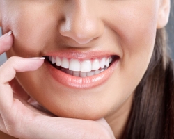 Une dent saine fait mal: les causes. Pourquoi une dent de sagesse saine fait-elle mal lorsque vous appuyez, après le traitement?