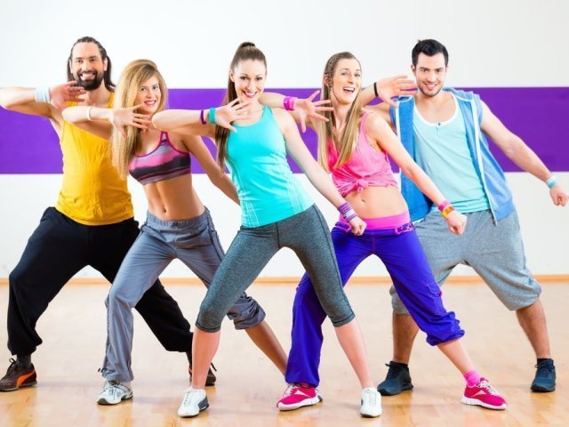 Zumba - awesome fitness program for weight loss, reviews, results. Zumba: The benefits and harm for the figure and health, the description of the main, basic movements and video lessons for beginners. Clothing for Zumba Fitness: how to buy on Aliexpress