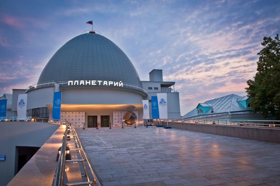 Moscow Planetarium مکانی است که کودکان قادر به یافتن مفید زیادی هستند