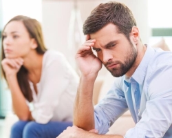 Bagaimana cara memahami bahwa seorang pria tidak bahagia dalam pernikahan dan apa yang harus dilakukan? Apakah ada pria yang tidak bahagia dalam pernikahan dan mengapa?