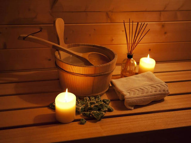 Bath, balais de bain, brownies dans le bain: signes, traditions et croyances