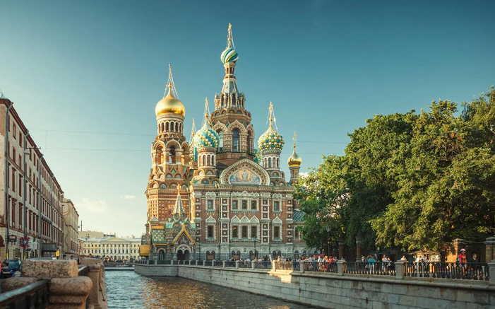 Petersburg - ibukota budaya Rusia