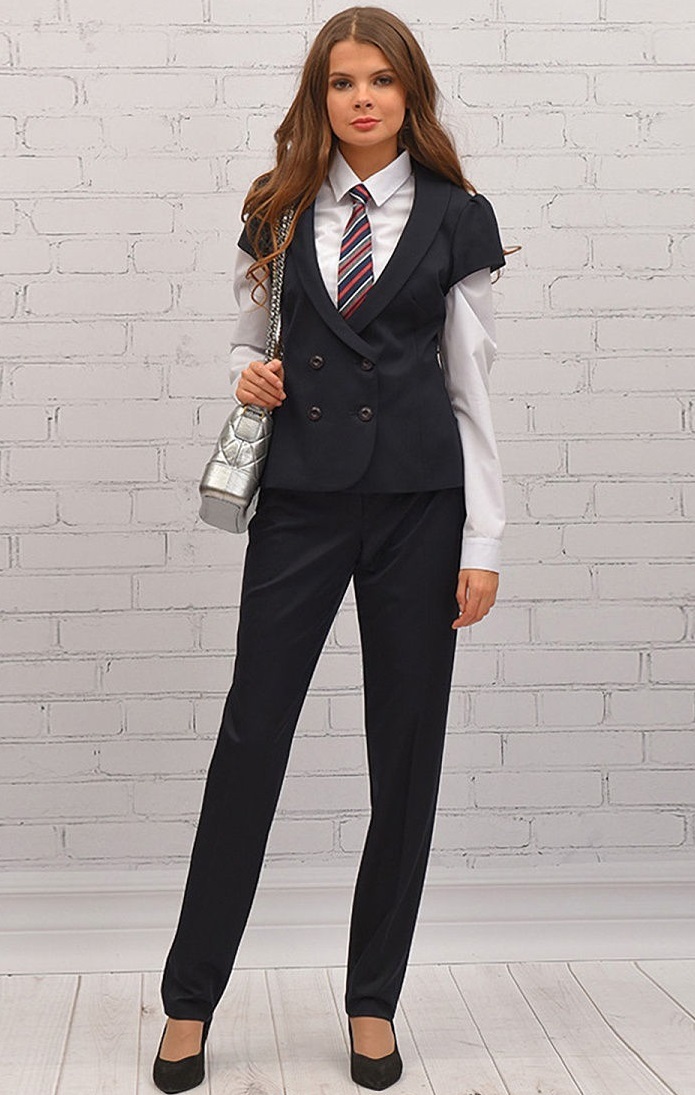 School uniforms for high school students