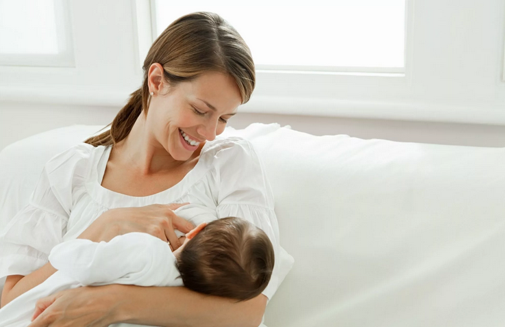 L'allaitement maternel aidera à prévenir les allergies chez les enfants