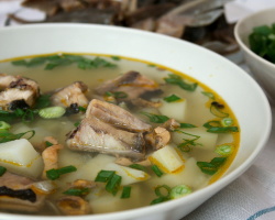 Kako kuhati uho? Recept za juho, kako kuhati uho doma iz glave in repa?