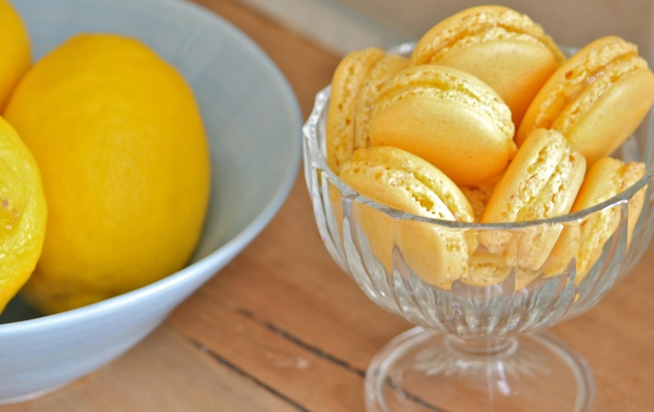 Makaruns au citron ensoleillé