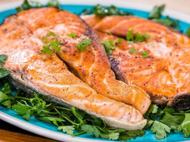 How can you cook trout for the New Year: recipes for New Year's dishes