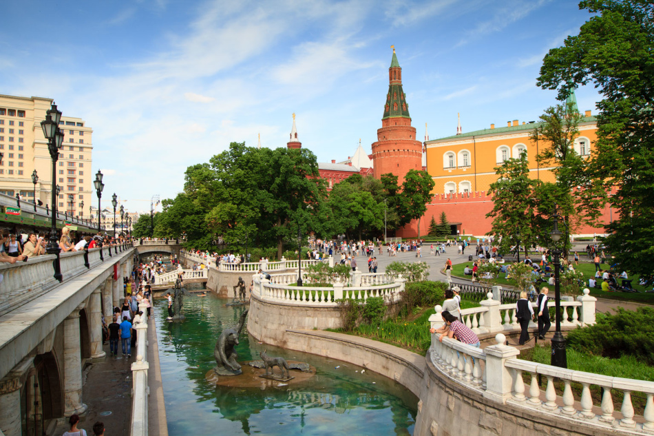 Attraktionen av Moskva - Alexander Garden