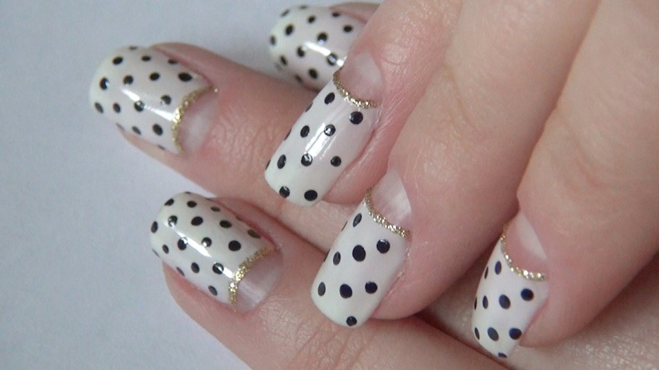 Ongles blancs