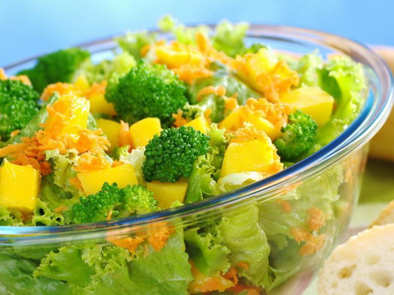 Zelenjavne jedi, ki ne dražijo želodca, priporočamo pri prehrani bolnikov z lambliozo