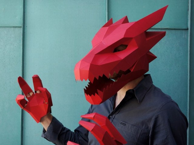 Paper mask, dragon felt on the head with your own hands: instructions, templates